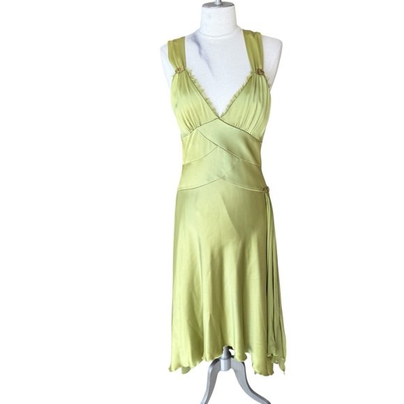 CACHE VINTAGE Elegant Green Satin Dress Chiffon Pendant Detail Size 4 - Picture 1 of 9